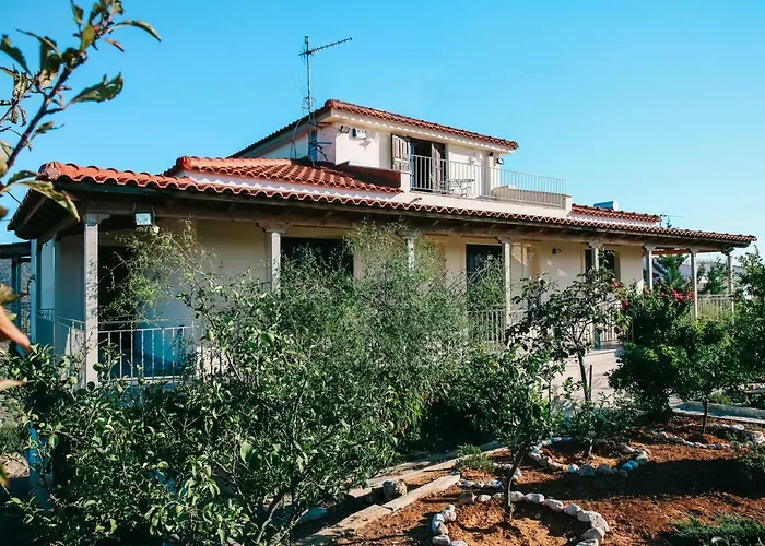 Дом отдыха Oneirama Нафплион